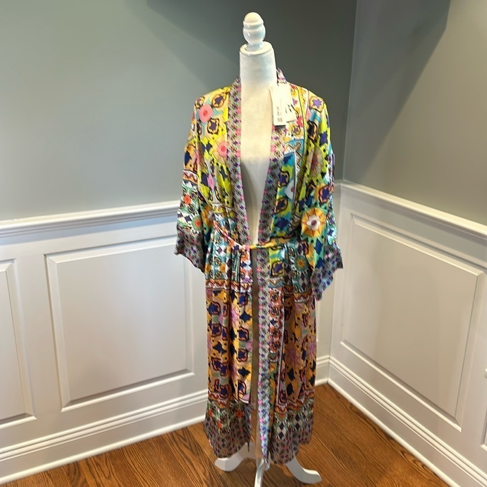 Zara Kimono - Picture 3 of 5